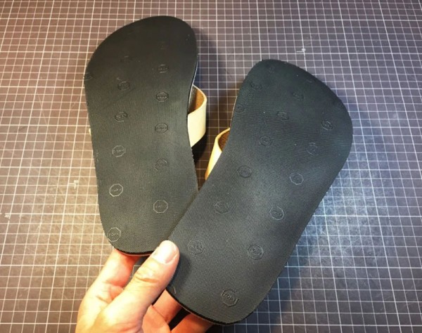 Making basic leather flip-flops (with drawings)