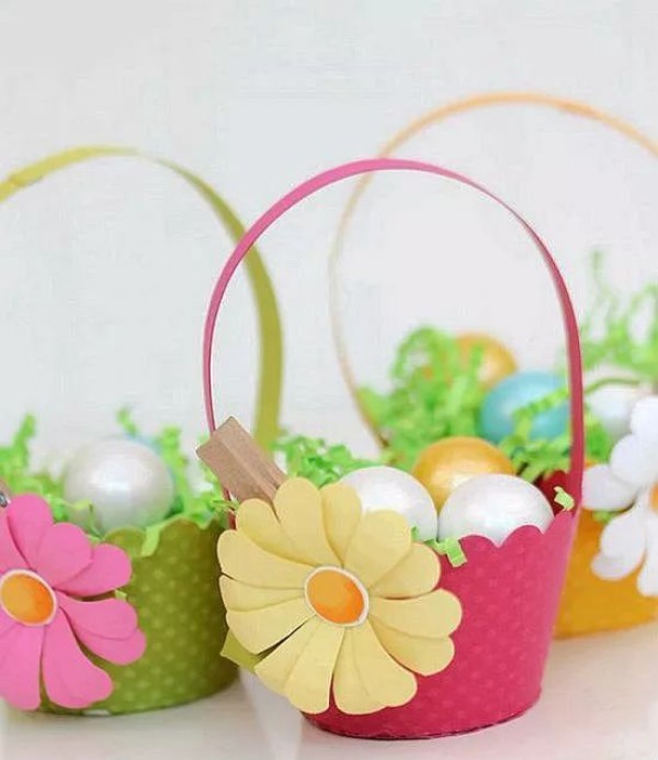 How to make colorful paper DIY lace flower baskets