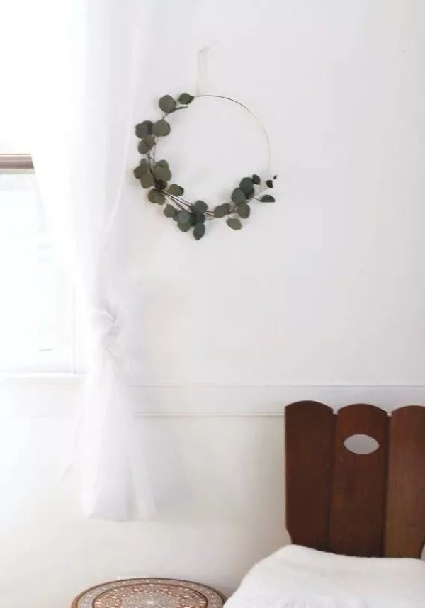 How to make a plant garland from wire