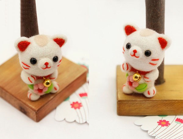 Creative handmade DIY wool felt lucky cat products that attract good luck