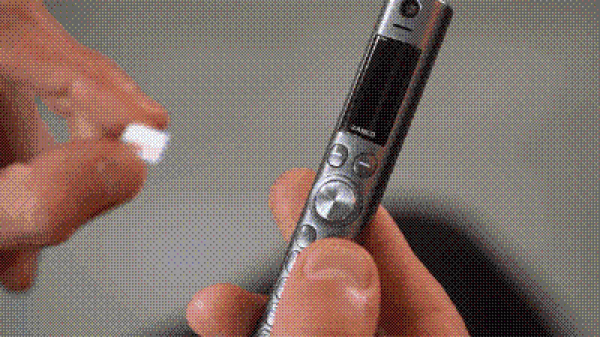 Zanco Smart-Pen is a multifunctional mobile phone voice recorder with good looks and good functions.