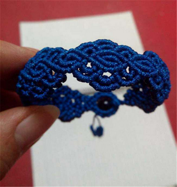 Creative and elegant classical bracelet made by Chinese handmade knot weaving DIY