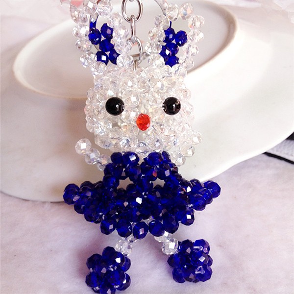 Appreciation of DIY handmade crystal beaded cute zodiac Rabbit ornaments