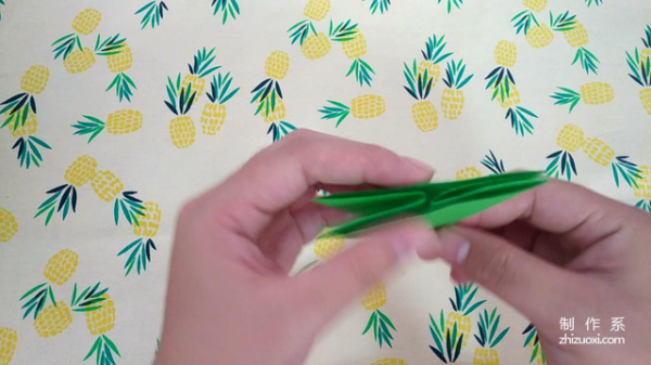 The origami pineapple that many people played with when they were children is a classic!