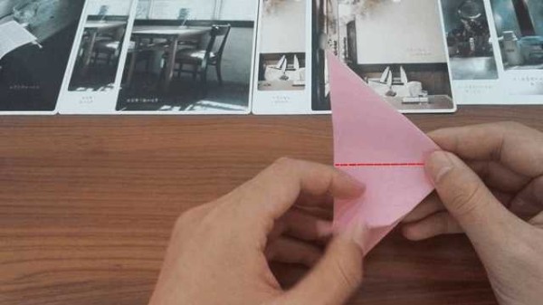 Simple origami for kindergarten. How to fold a pigeon. Illustrated tutorial.