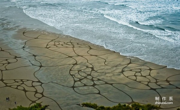 Amazing Sand Art