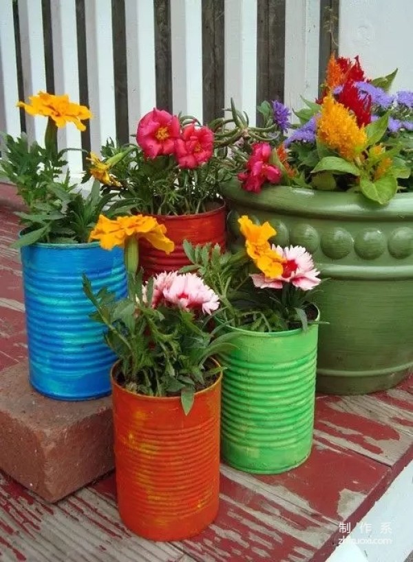 Turning waste into treasure, she turned the garbage at home into the most beautiful decorations!