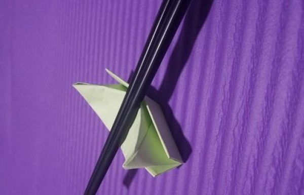 Creative origami chopstick holder origami illustration