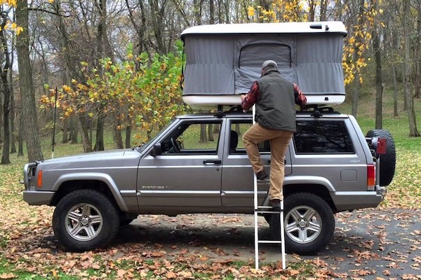 You can have a home on the roof of your car for 20,000 yuan