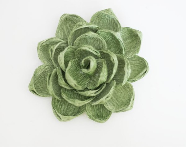 Handmade tutorial for making succulent trinkets from wrinkled paper