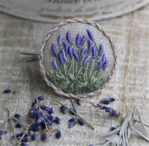 Fresh and elegant handmade DIY creative beautiful flower embroidery