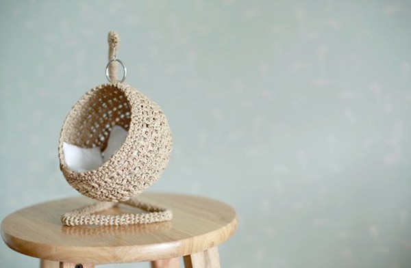 Mini handmade DIY crochet elegant small hanging basket