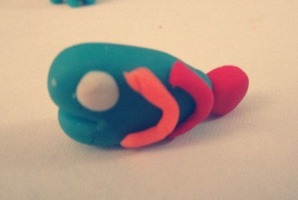 Plasticine hands teach you how to pinch cute little fishes