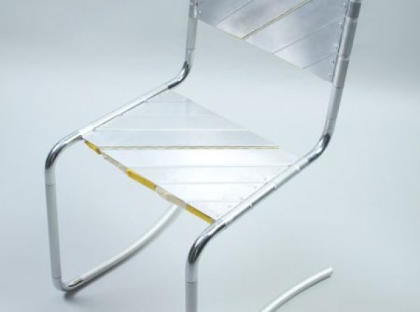 Reversible flip chair