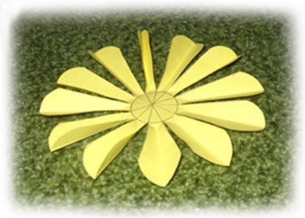 How to Make Paper Flowers DIY Simple Paper Flower Folding Illustrated Tutorial