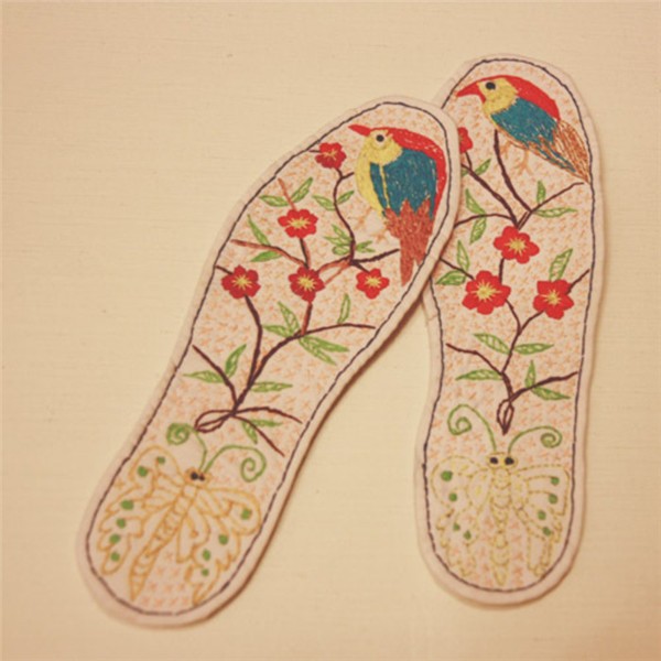 Embroidery handmade DIY small fresh and creative spring bird insoles