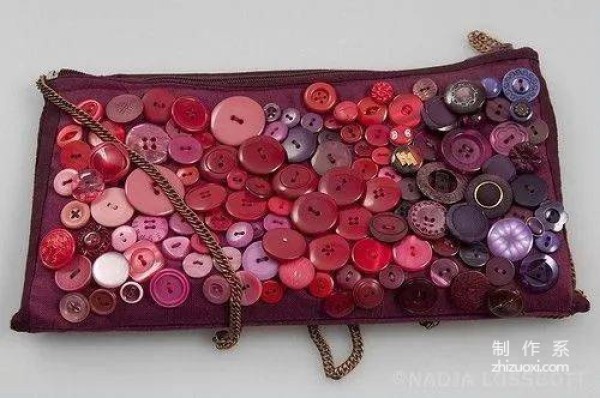 Cut buttons from old clothes and DIY various creative small items by hand, very beautiful!