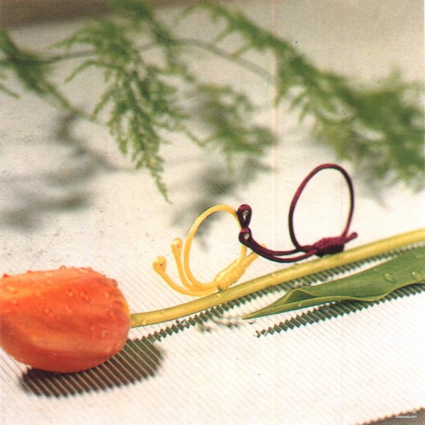 How to knit small snails with Chinese knots