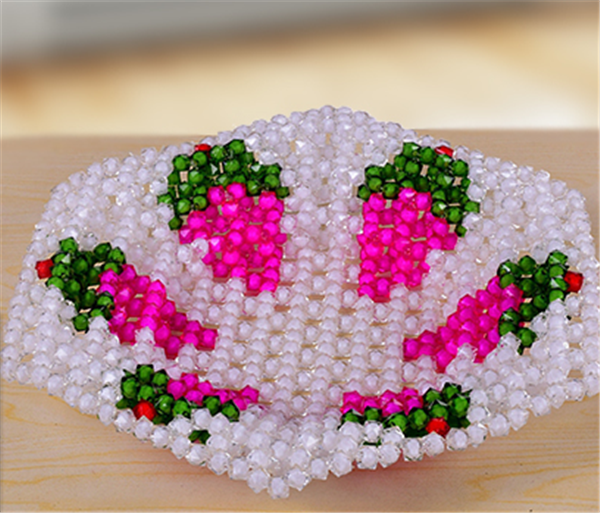 Creative handmade DIY beaded craft jewelry home furnishings making beaded fruit plate