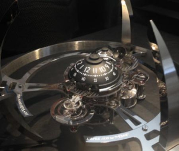 Top Swiss watch manufacturer L’Epée’s new product – Sci-fi watch