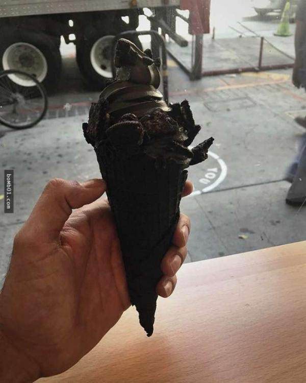 Pure black activated carbon ice cream tastes very good