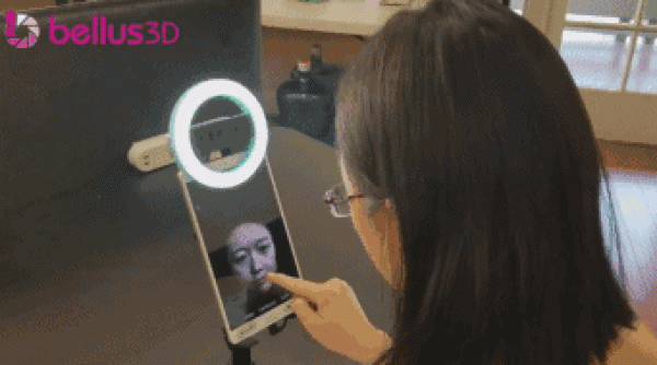 360-degree 3D face camera with no blind spots can be used to make a human skin mask