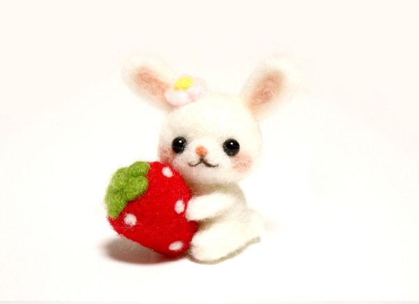 Share with you the handmade DIY wool felt bunny pendant that cannot be separated from food