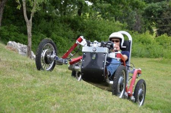 Electric four-wheel drive off-road vehicle Swincar E-Spider