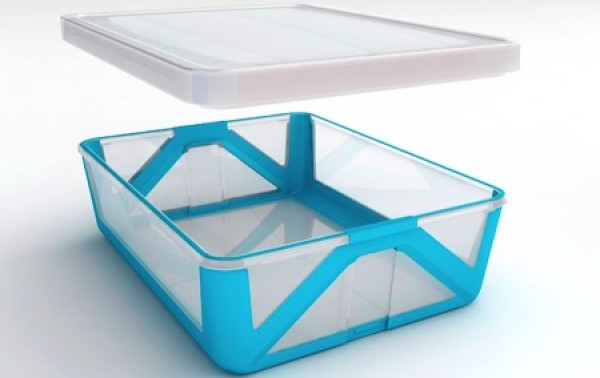 Folding plastic lunch box