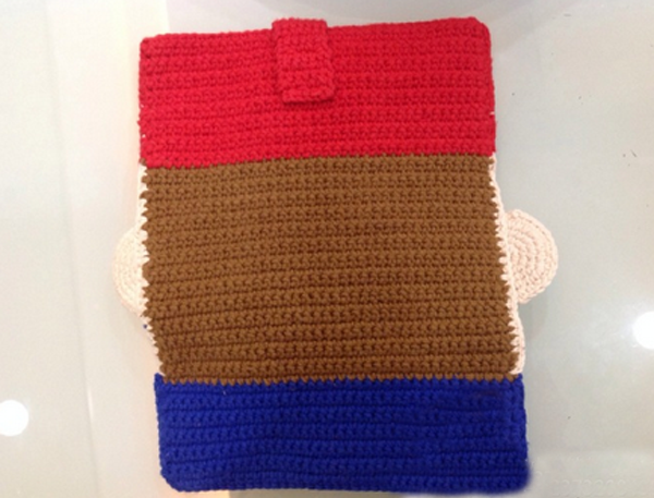 Super Mario mobile phone bag made by hand crochet and creative DIY