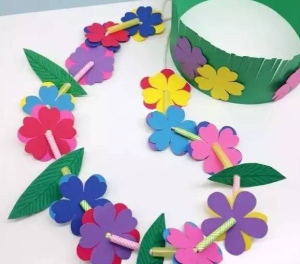 Childrens creative small production of tropical flower hat steps