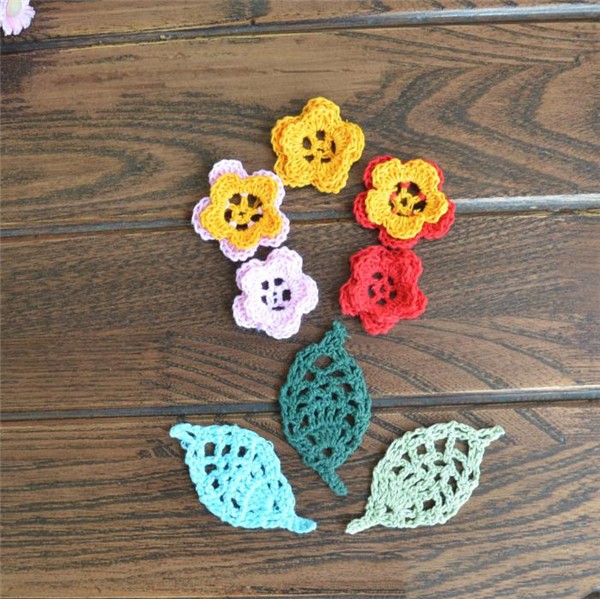 Creative and cute little fresh three-dimensional flowers made by handmade crochet DIY