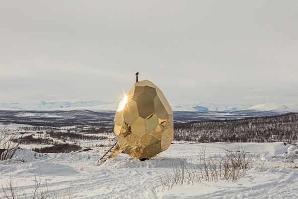 What is it like to take a sauna in the Sun Egg?