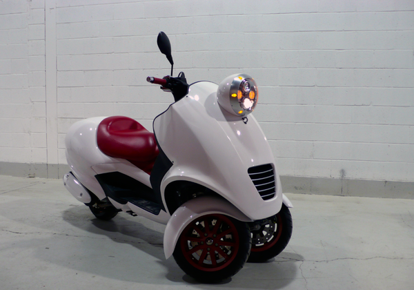 Cute Q version motorcycle