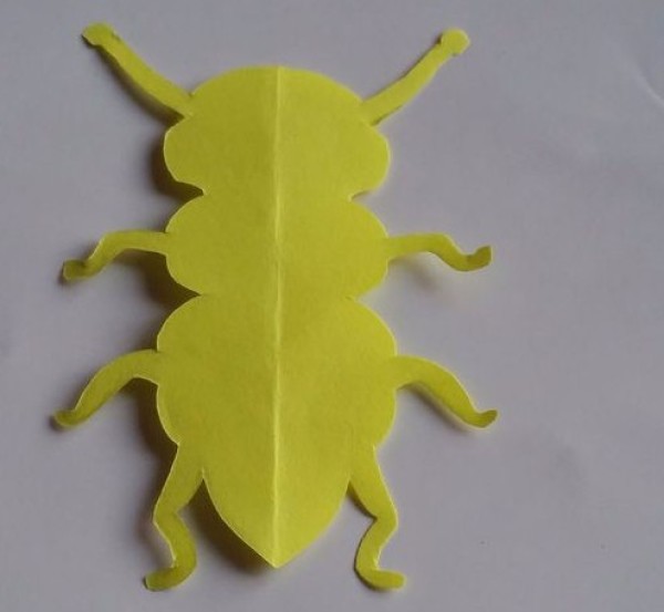 Simple paper-cutting for children Ant paper-cutting method