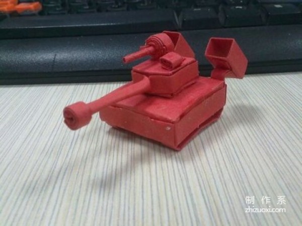 Origami illustration of the 70th anniversary of the victory of the Anti-Japanese War - handsome turret tank