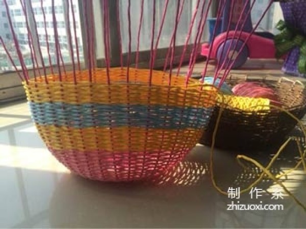 Colorful small hurdle weaving tutorial, DIY method of weaving small flower baskets