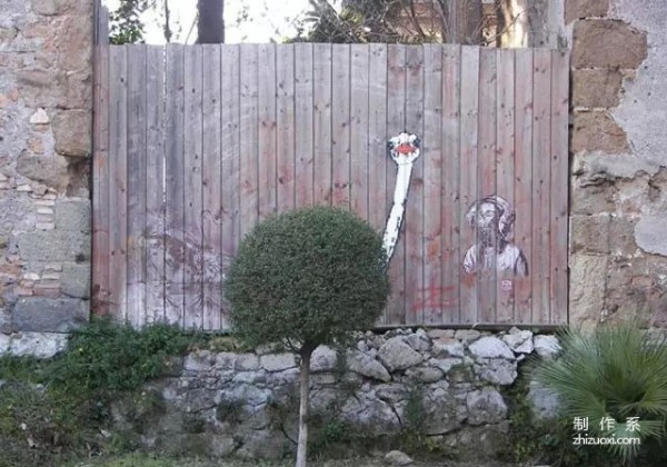 Street art that combines painting and nature