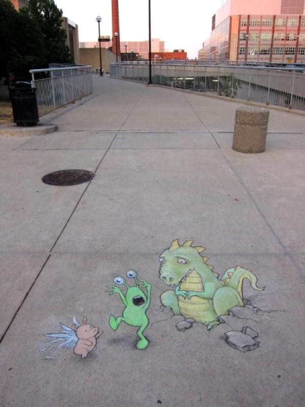 Creative 3D colorful chalk drawing