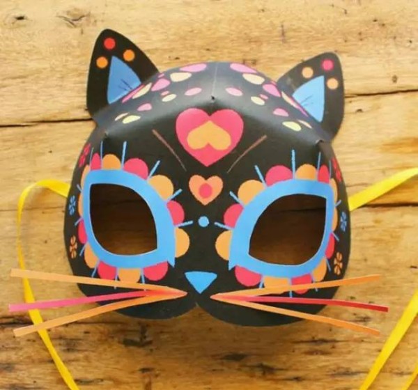 Illustration of handmade little cat mask in kindergarten