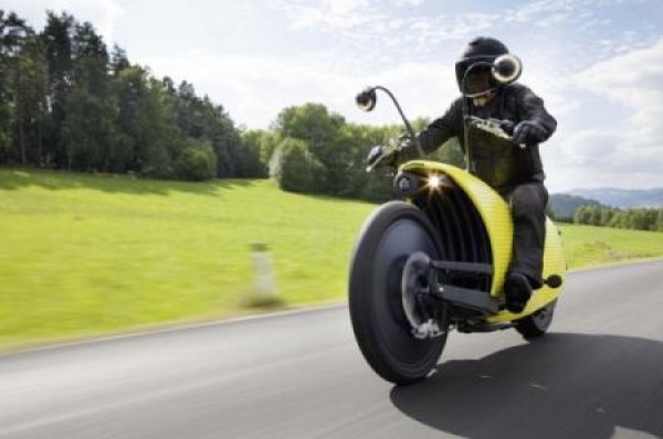 The fun and powerful Snail electric motorcycle