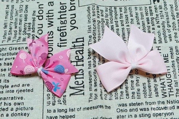 Hand-made beautiful head flowers with ribbons, simple and cute little girls double-layer swallowtail bow hairpin hair accessories hand-made method