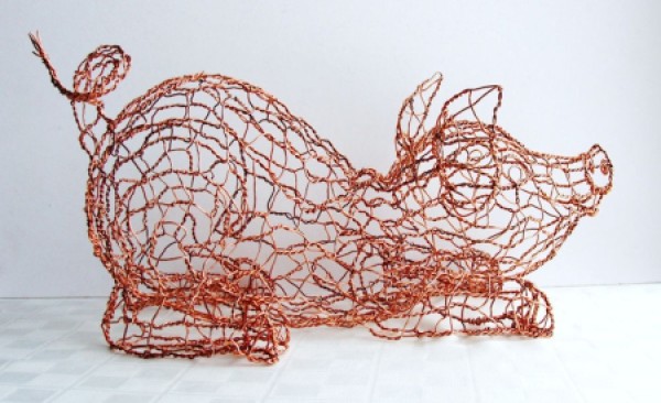 Lifelike wire animal models