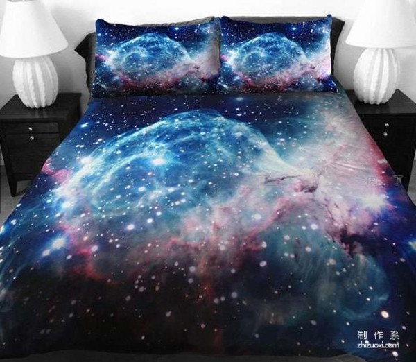 Creative bedding design. What kind of dreams will you have when sleeping on these starry sky dreamy beds