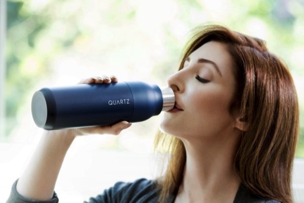 QUARTZ thermos cup can keep warm and can also disinfect and sterilize