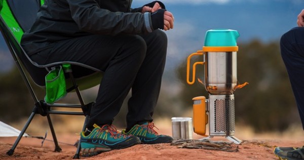 A stove that can store electricity is a must-have for outdoor adventures