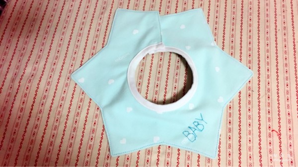 Handmade fabric making tutorial, handmade patchwork making method of 360-degree anti-slobber star saliva towel baby bib