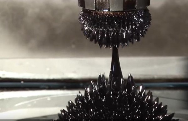 Magical magnetic fluid, it can change into ever-changing shapes when a magnet is close to it