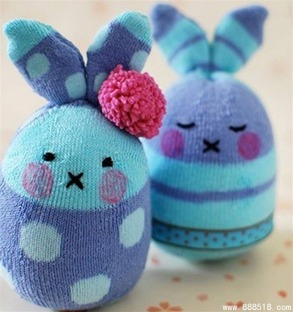 DIY creative cute little mouse with blue socks