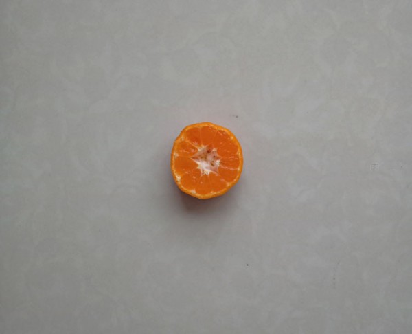 The simplest tutorial on how to make orange flowers by hand in kindergarten